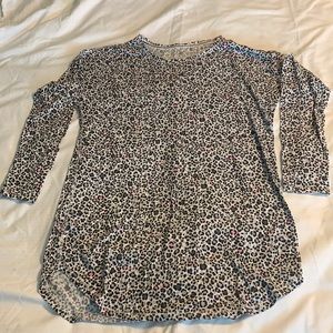 Victoria secrets sleep shirt